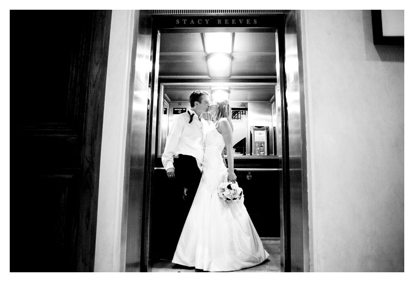 wedding of Leah Partridge and Brian Bayliss at First United Methodist Church and Crowne Plaza in downtown Houston by Dallas wedding photographer Stacy Reeves