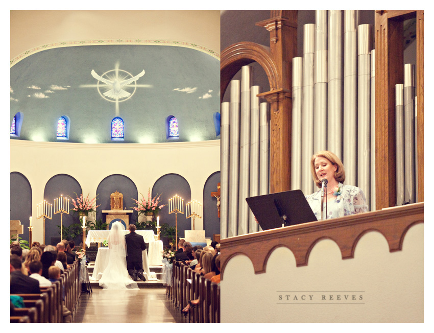 Aggie wedding photography of Lisa Kirk and Grant Speer in Ennis Texas by Dallas wedding photographer Stacy Reeves