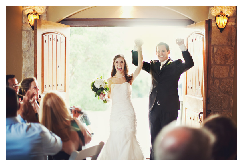 wedding photography of Jim Carlson and Lindsay Baldauf at Nature's Point in Austin Texas by Dallas wedding photographer Stacy Reeves