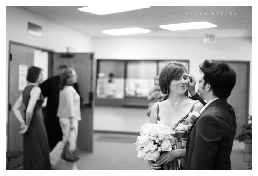 Courthouse Justice of the Peace City Hall wedding in Frisco Texas by Dallas wedding photographer Stacy Reeves