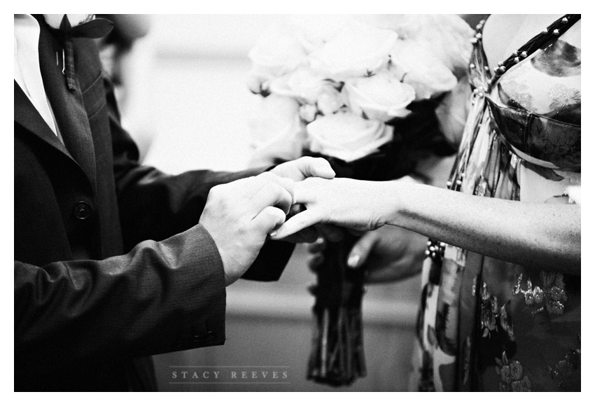 Courthouse Justice of the Peace City Hall wedding in Frisco Texas by Dallas wedding photographer Stacy Reeves