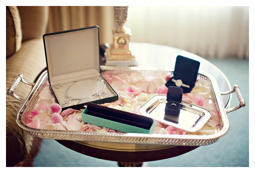 muslim islam wedding of    and   at the ritz carlton in downdown dallas by vintage wedding photographer Stacy Reeves