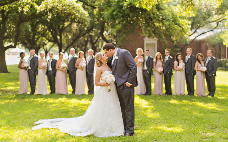 Dallas and Paris Destination wedding photographer Stacy Reeves